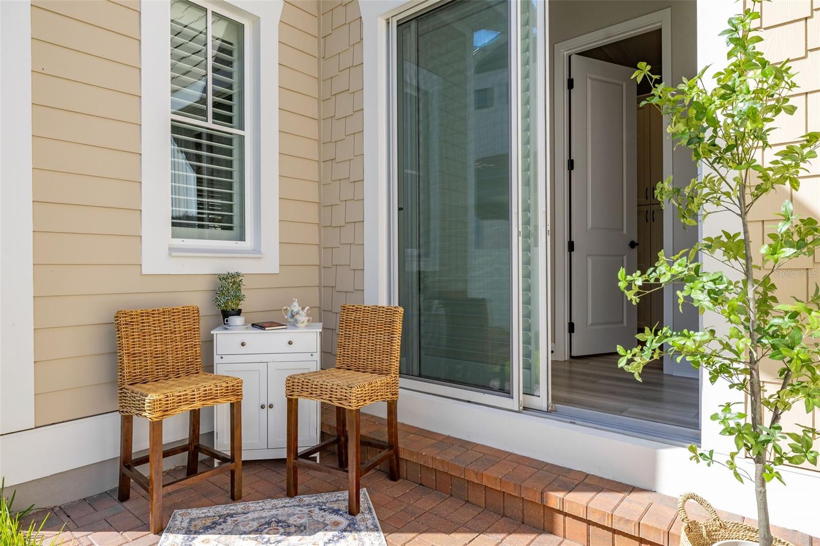 7489 ESTUARY LAKE LOOP