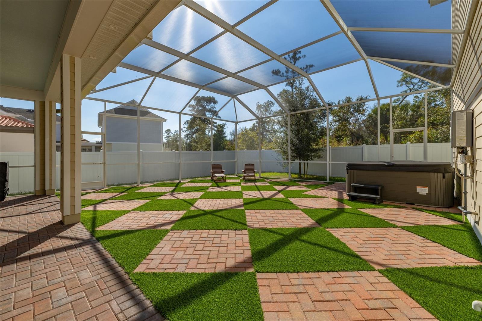 7489 ESTUARY LAKE LOOP