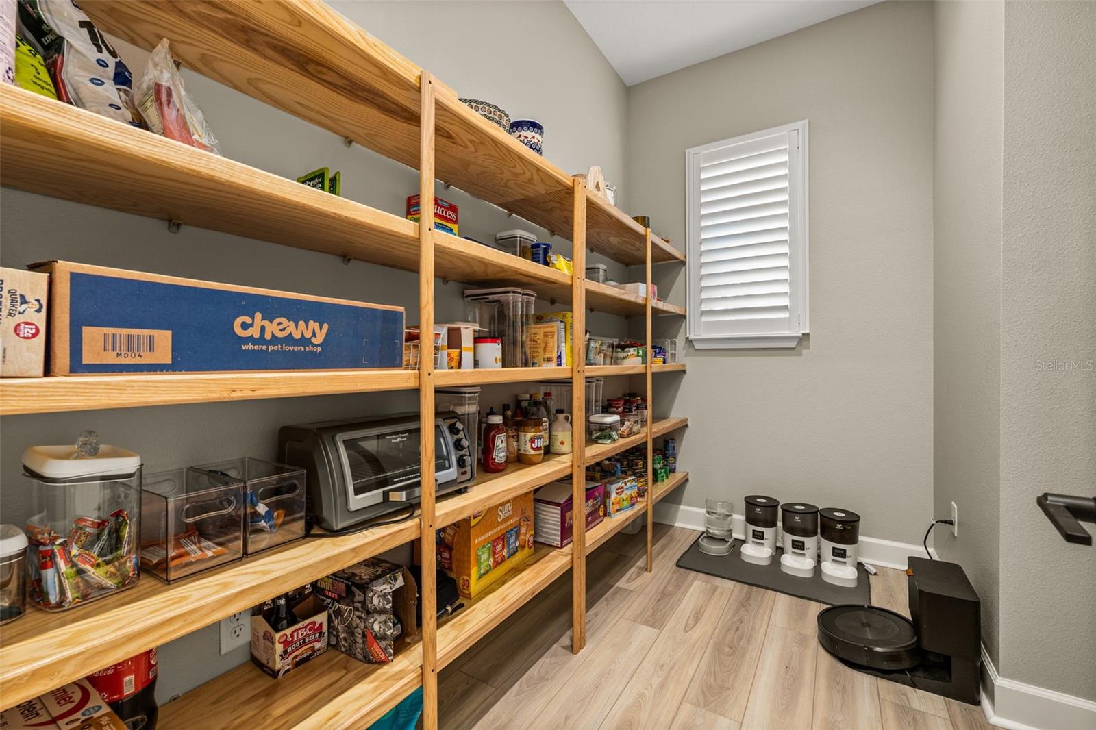 7489 ESTUARY LAKE LOOP