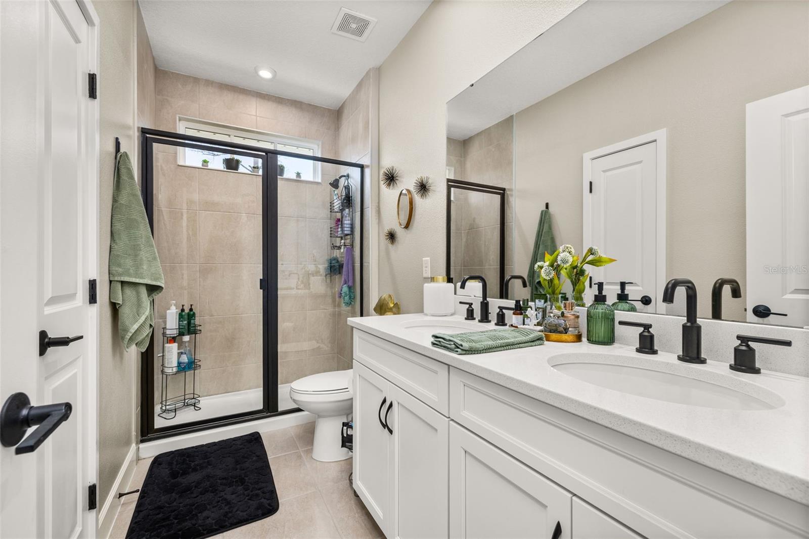 7489 ESTUARY LAKE LOOP