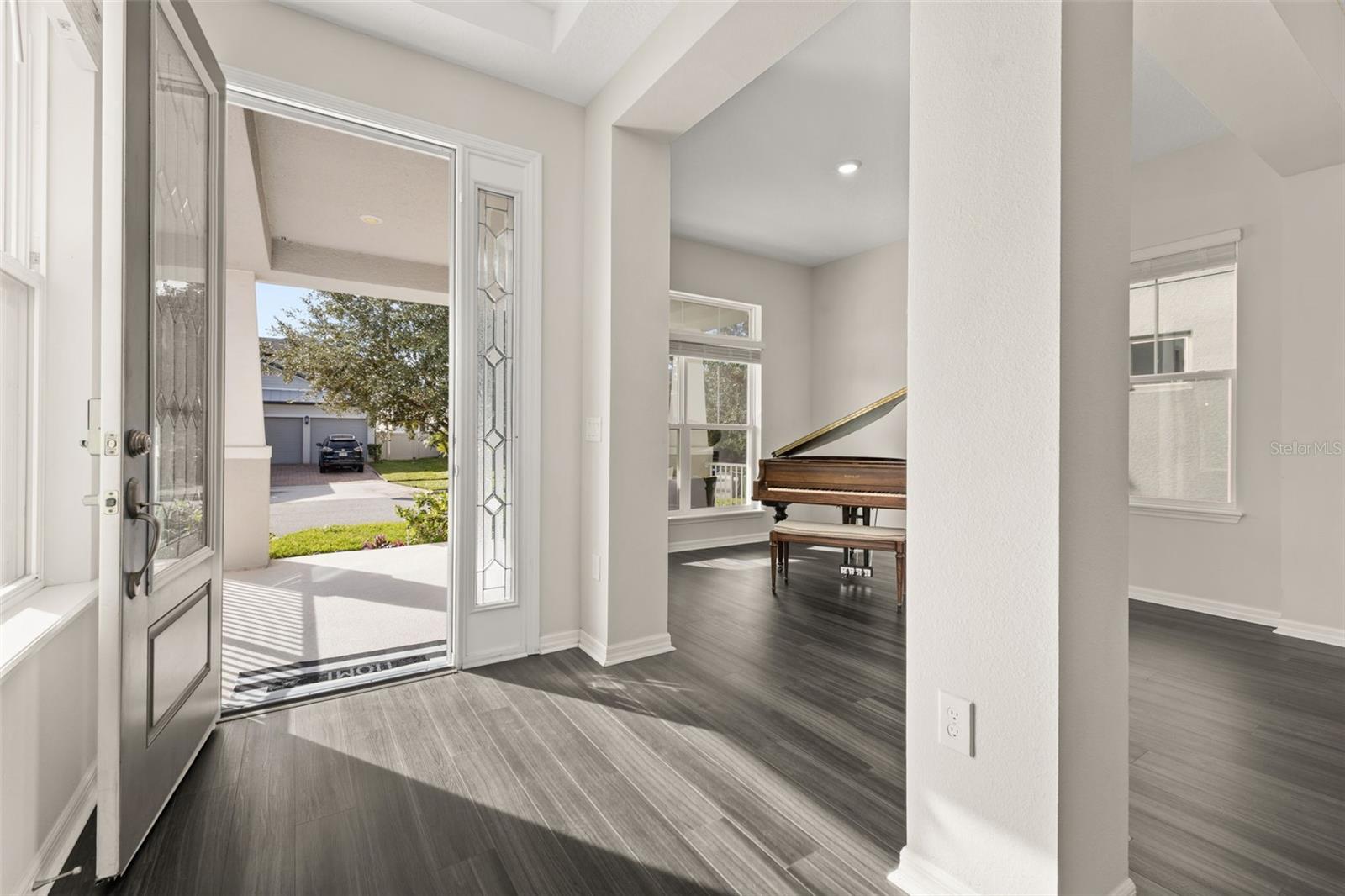 9870 SUMMERLAKE GROVES ST