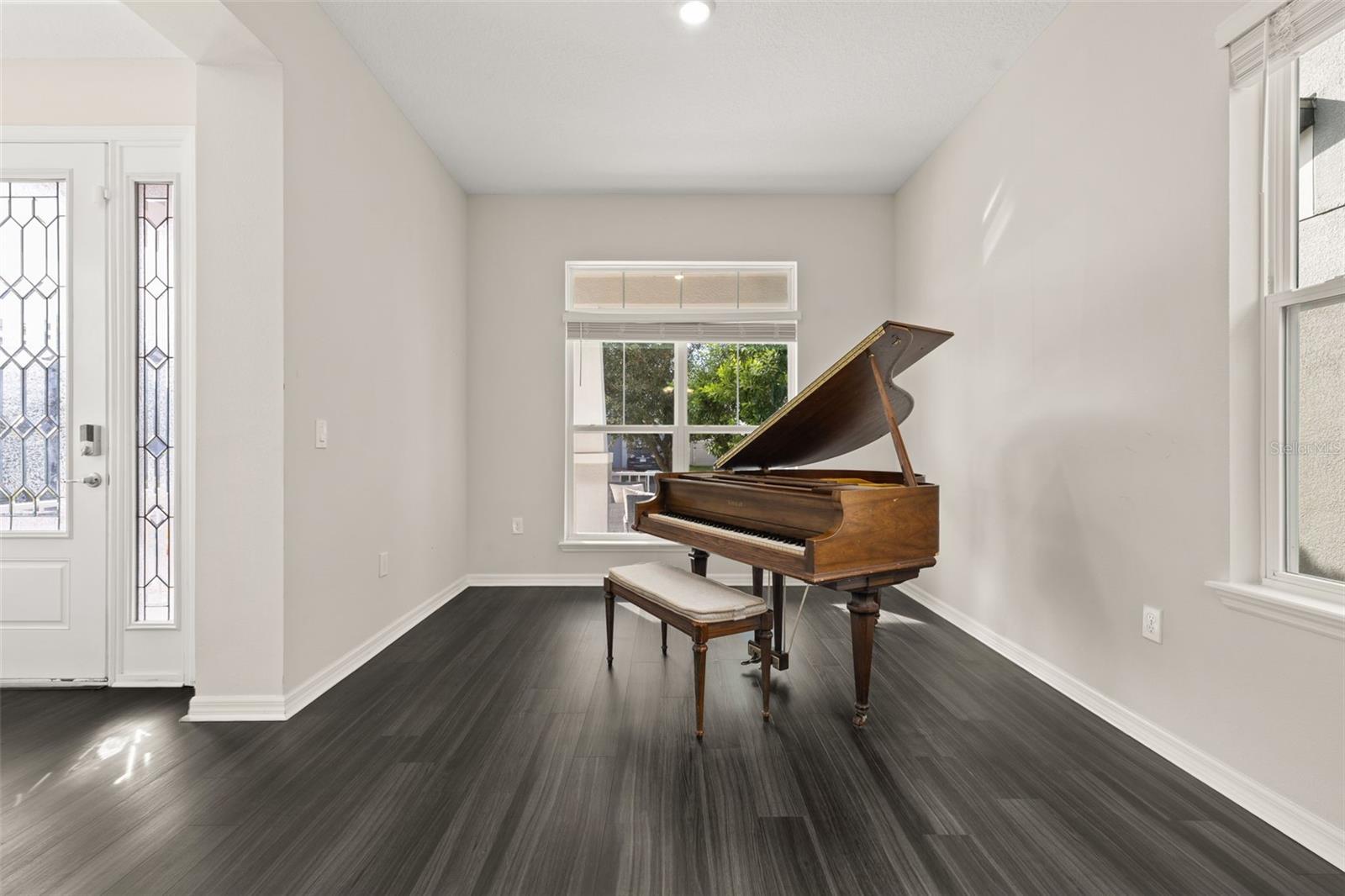 9870 SUMMERLAKE GROVES ST