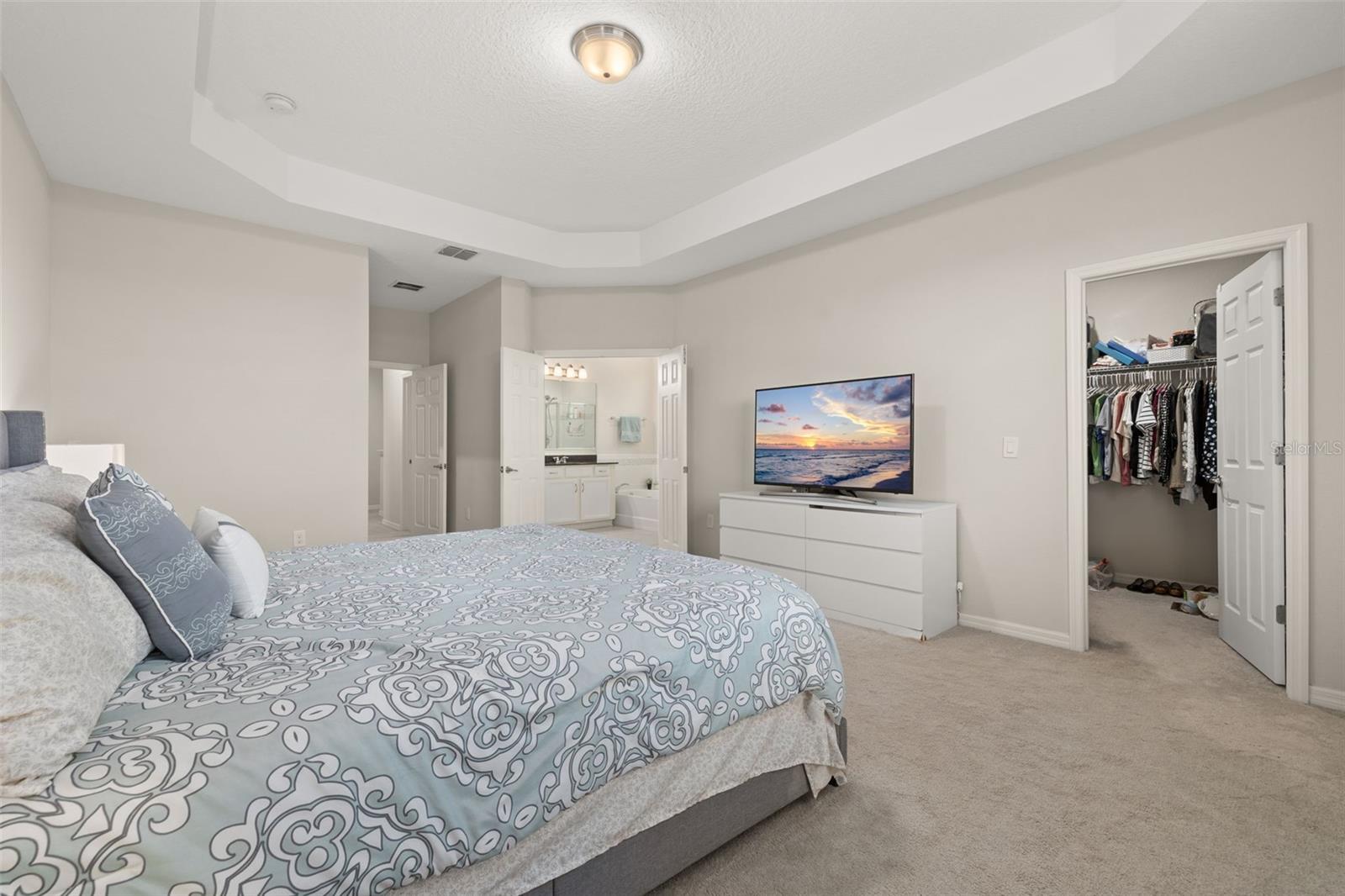 9870 SUMMERLAKE GROVES ST