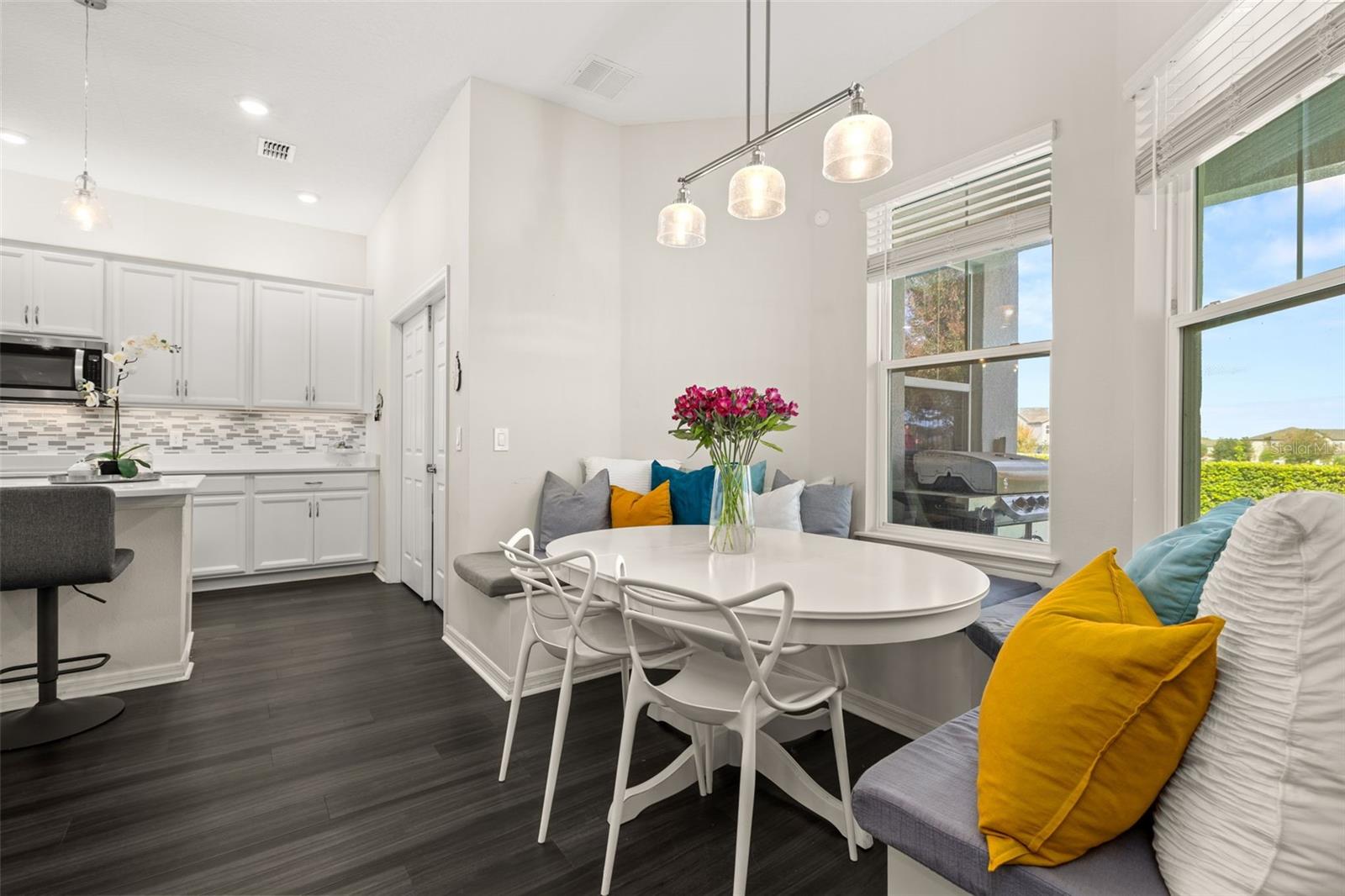 9870 SUMMERLAKE GROVES ST