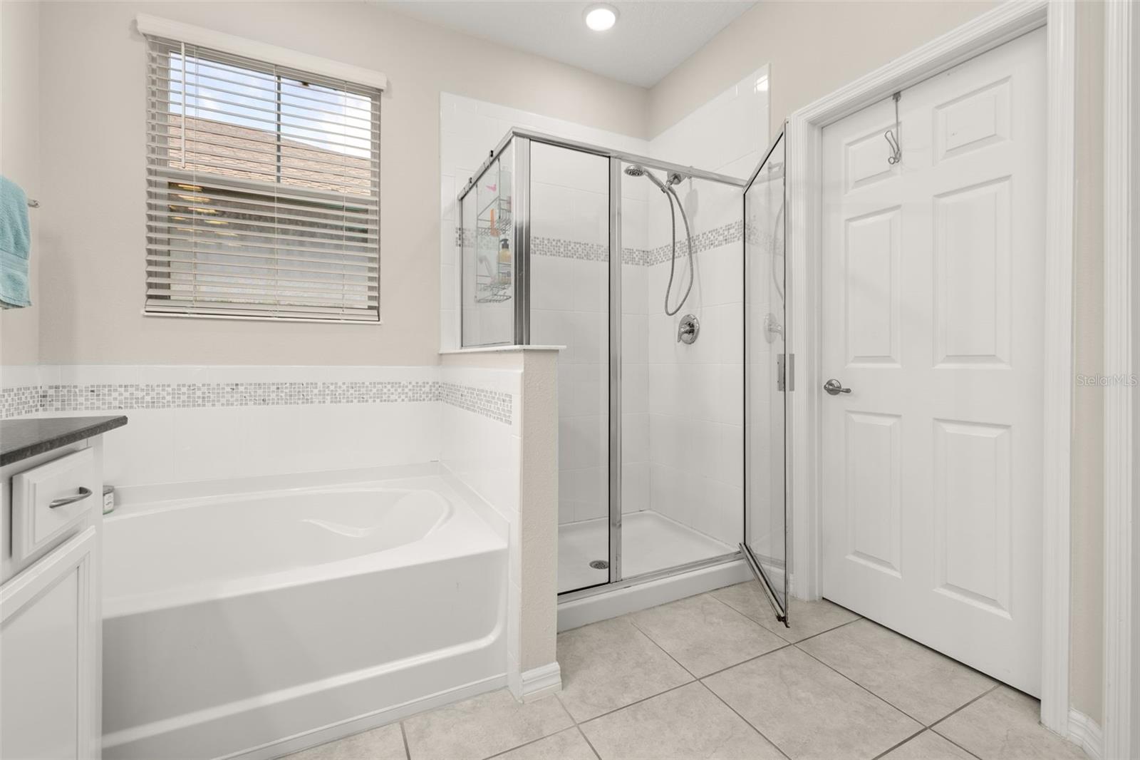 9870 SUMMERLAKE GROVES ST