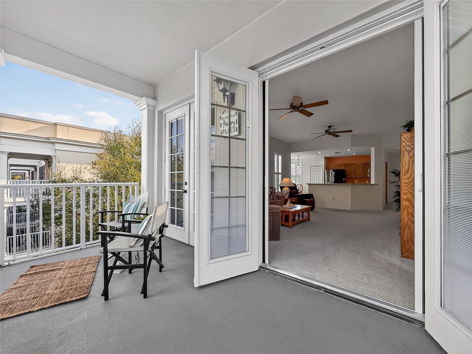 920 SPRING PARK ST #303