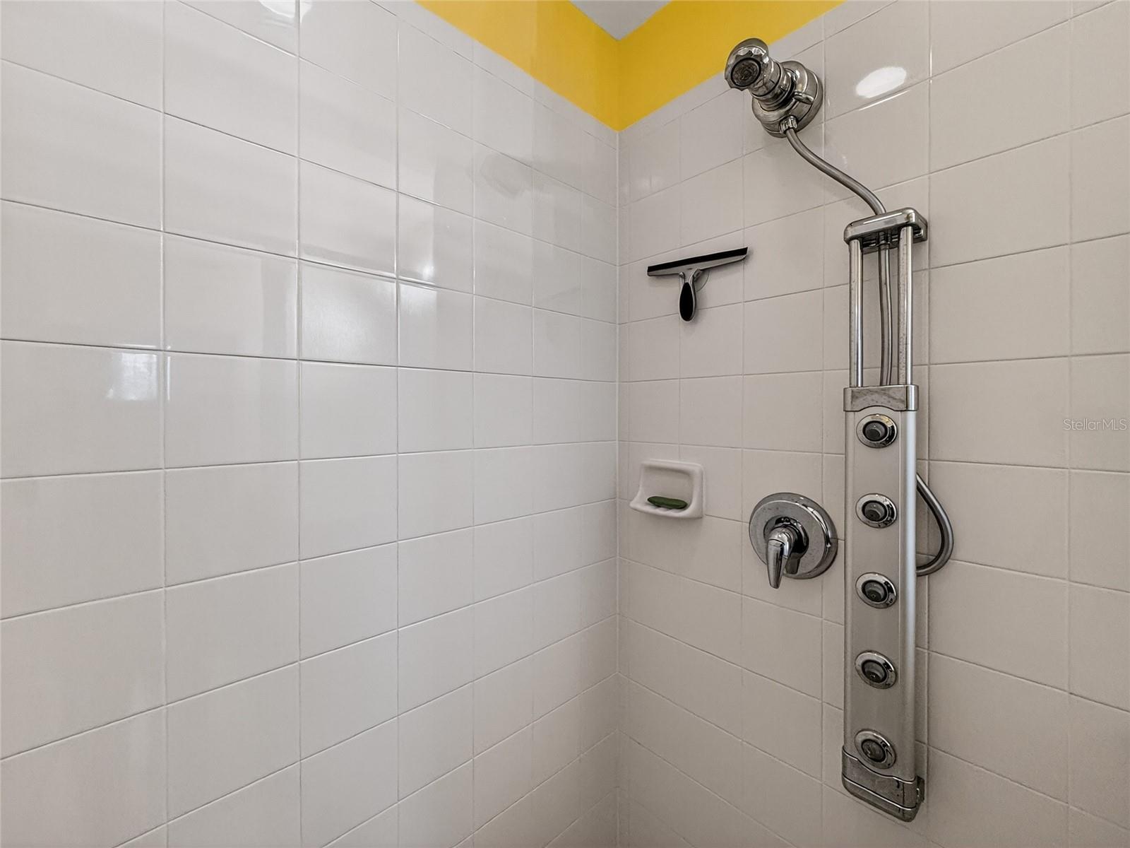 920 SPRING PARK ST #303