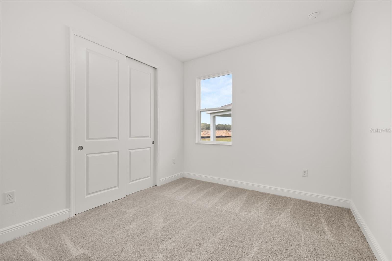 1014 SWAMP CHESTNUT LOOP