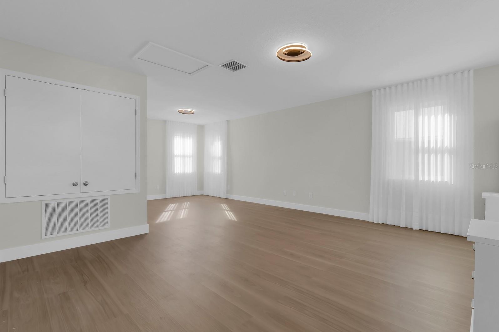 15583 HAMLIN BLOSSOM AVE