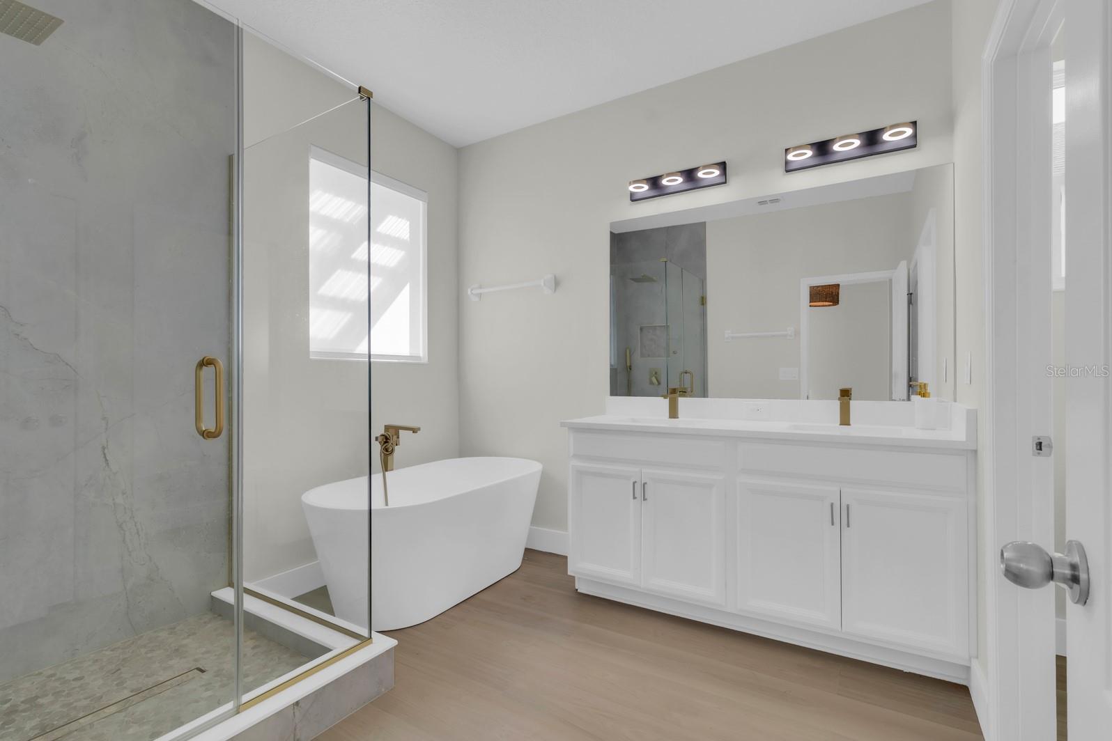 15583 HAMLIN BLOSSOM AVE