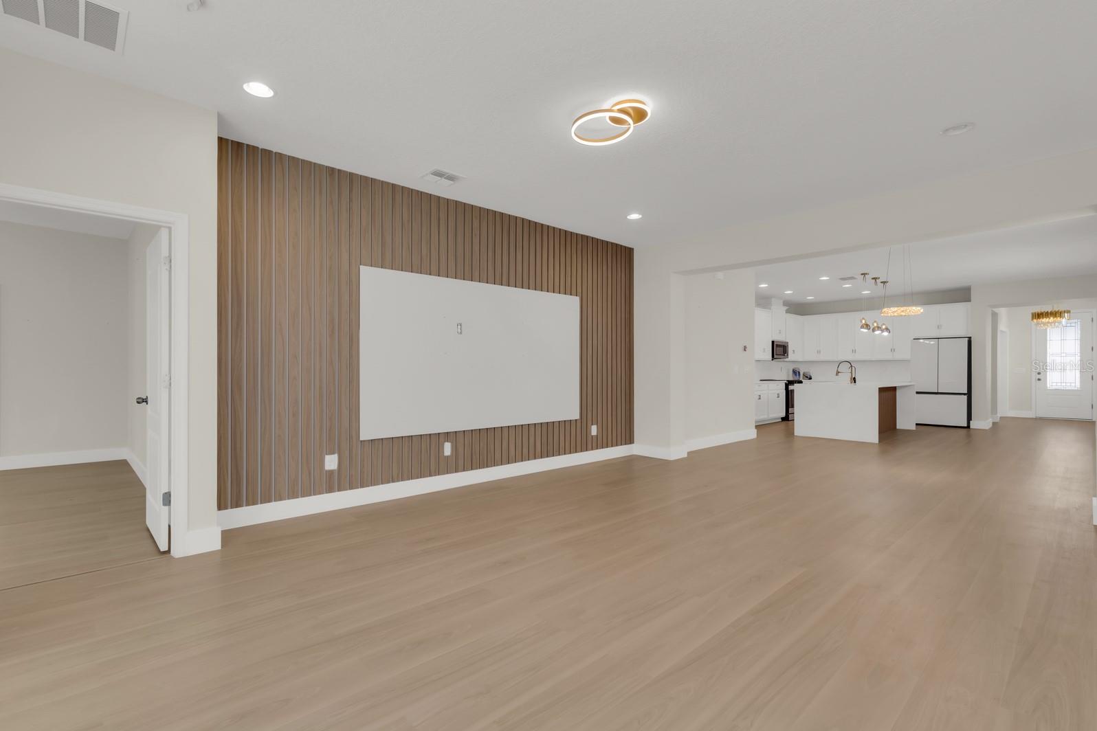 15583 HAMLIN BLOSSOM AVE