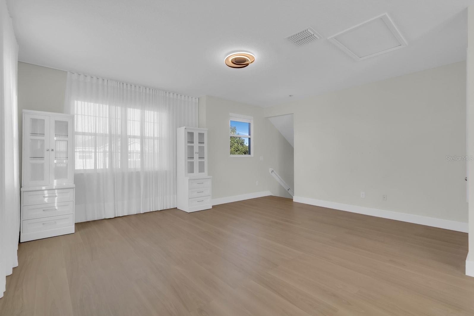 15583 HAMLIN BLOSSOM AVE