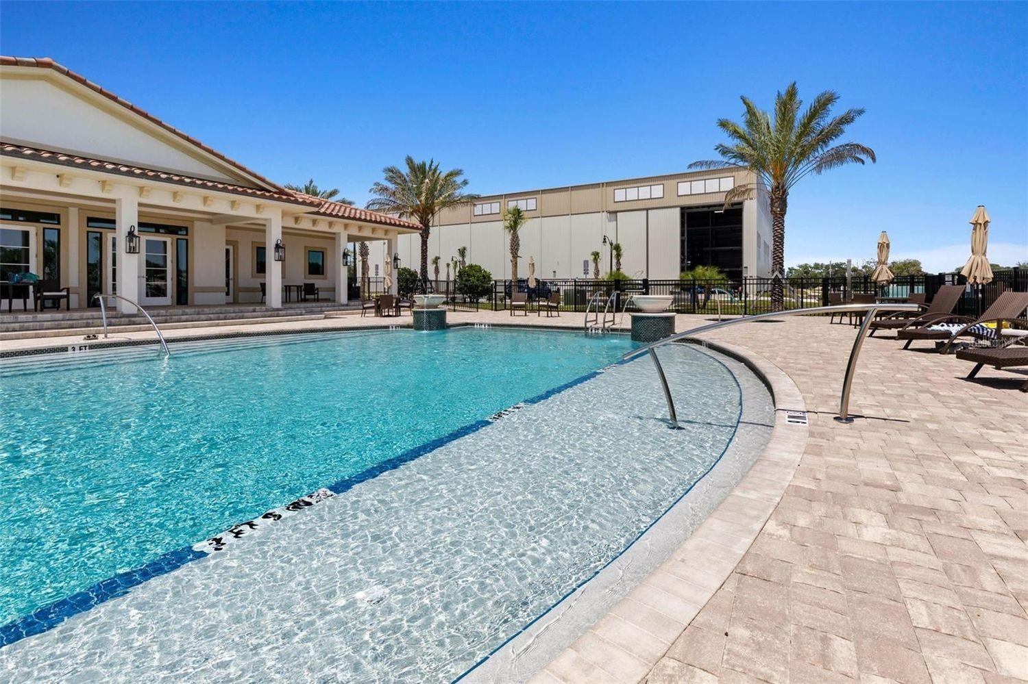 34 DEL PALMA DR