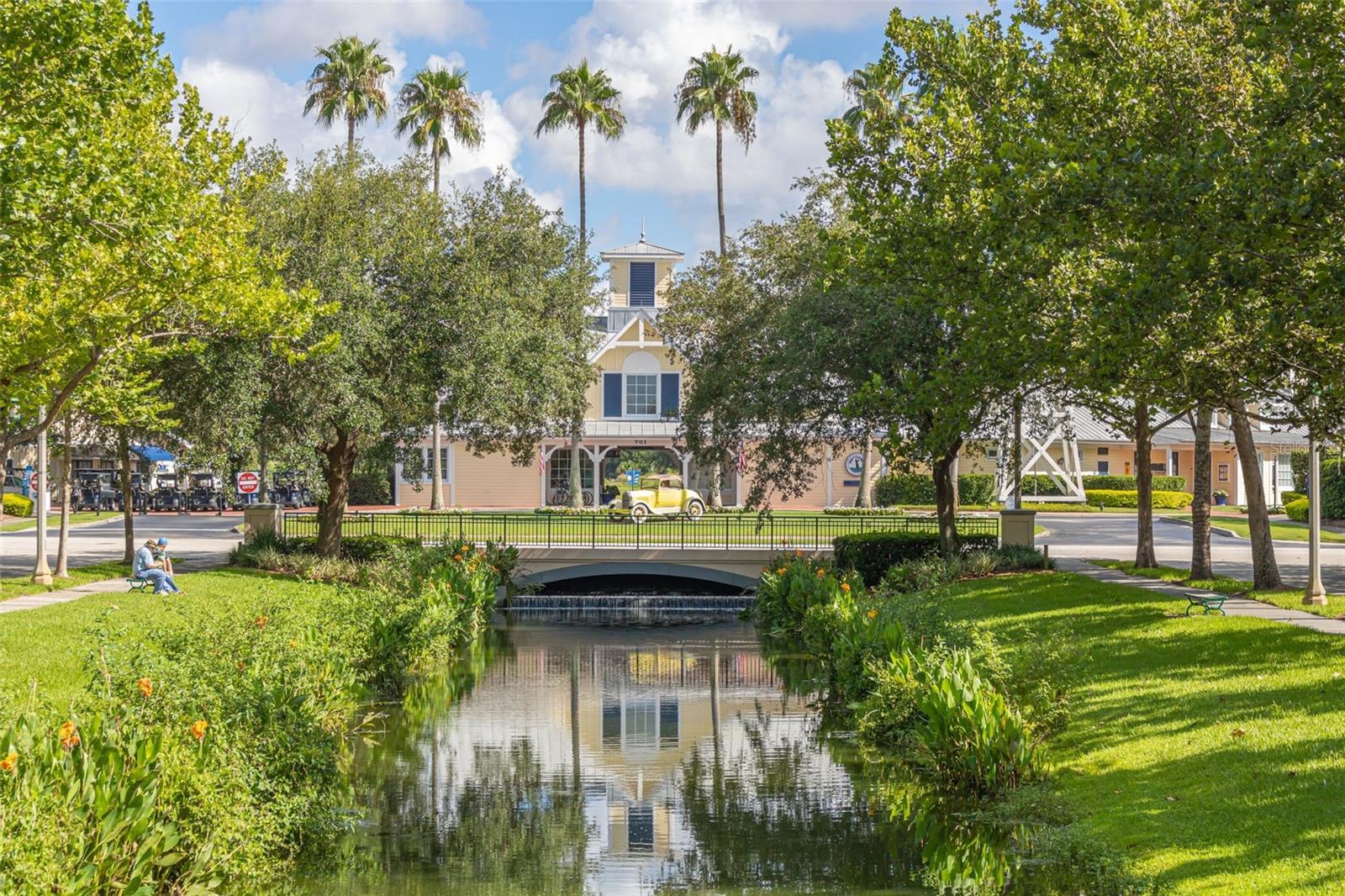 755 SIENA PALM DR #755