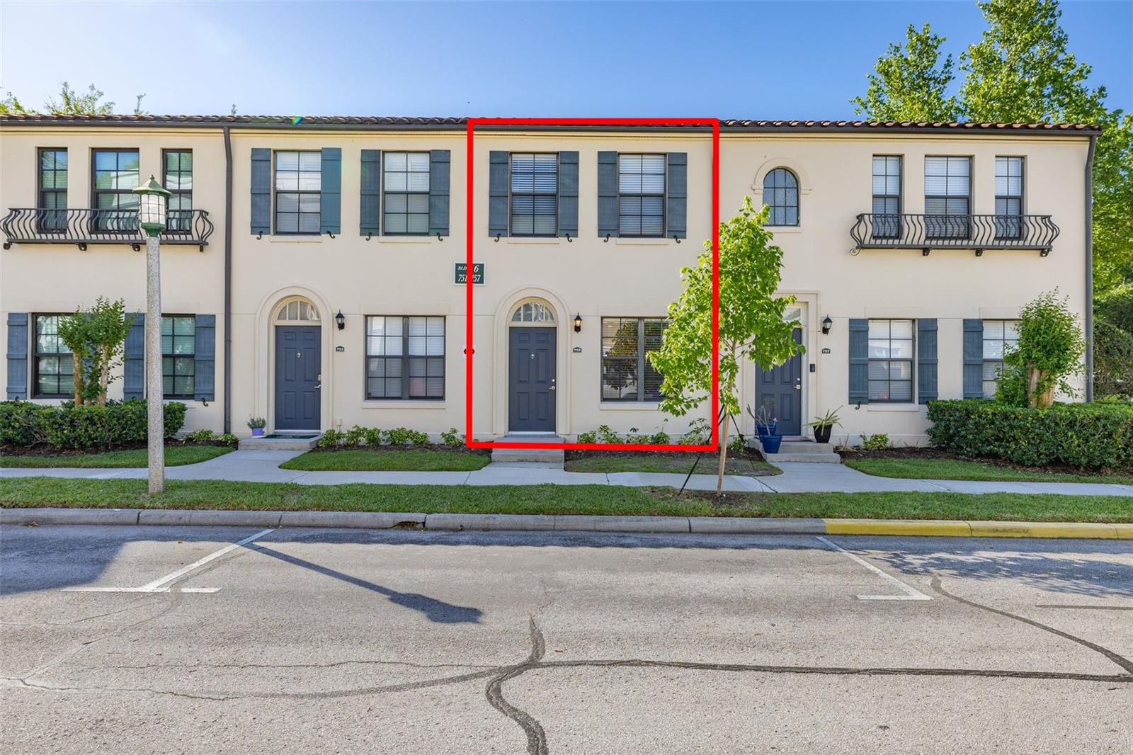 755 SIENA PALM DR #755