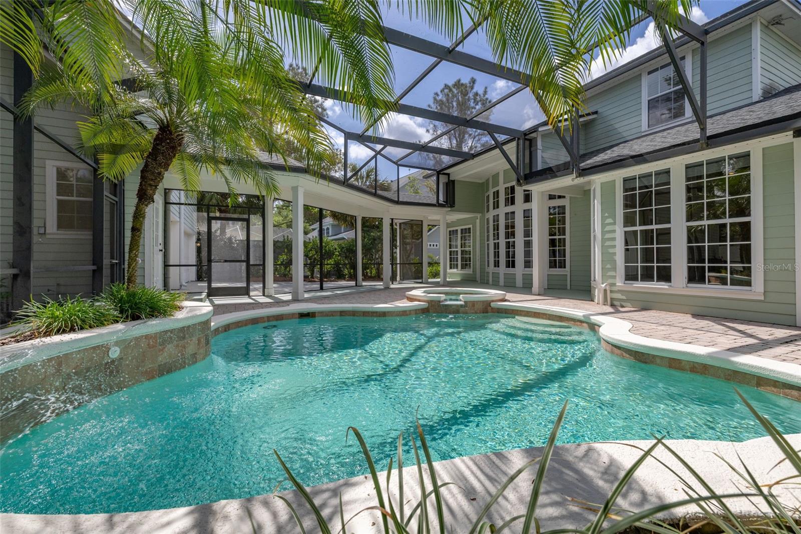 703 EAGLE WOODS TRL