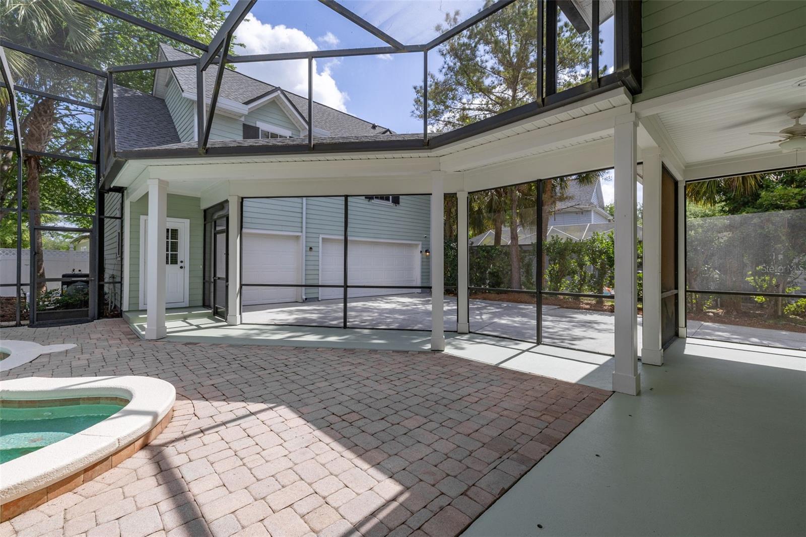 703 EAGLE WOODS TRL
