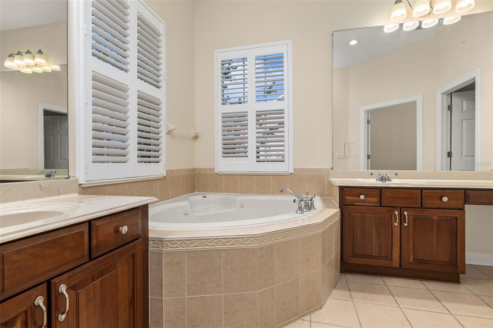 703 EAGLE WOODS TRL