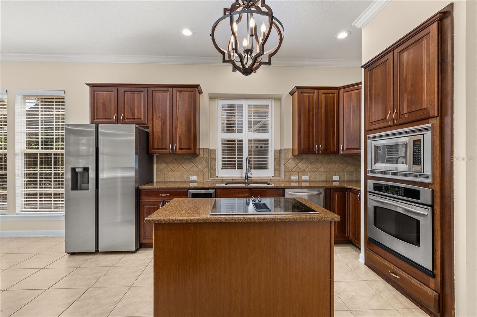 703 EAGLE WOODS TRL