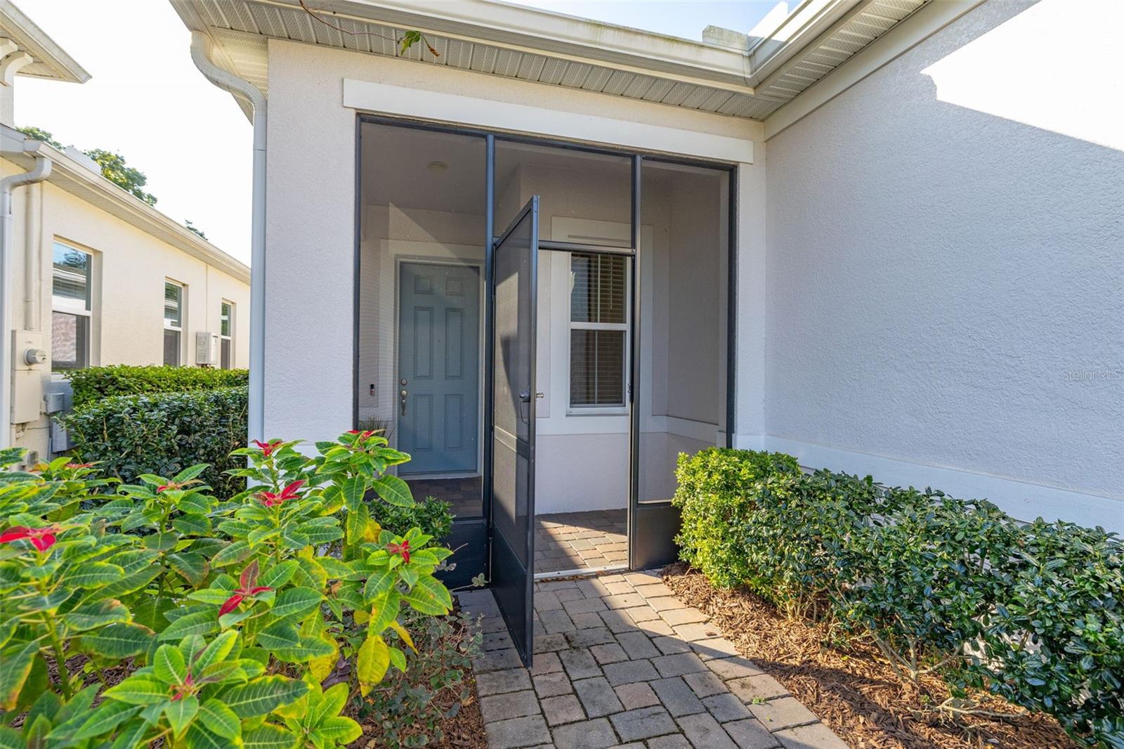 1855 FLORA PASS PL