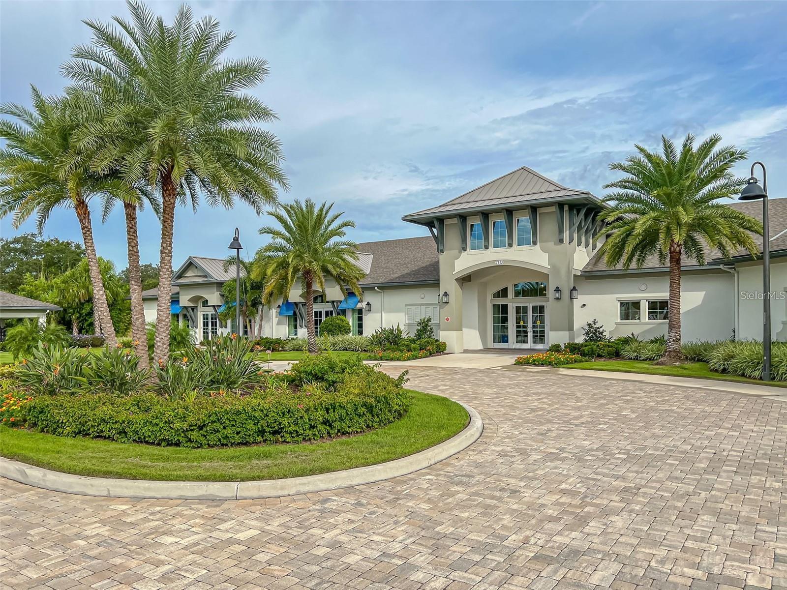 1855 FLORA PASS PL