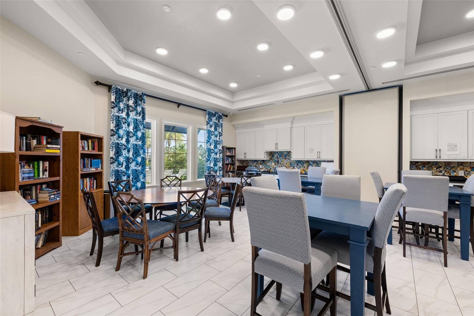 1855 FLORA PASS PL