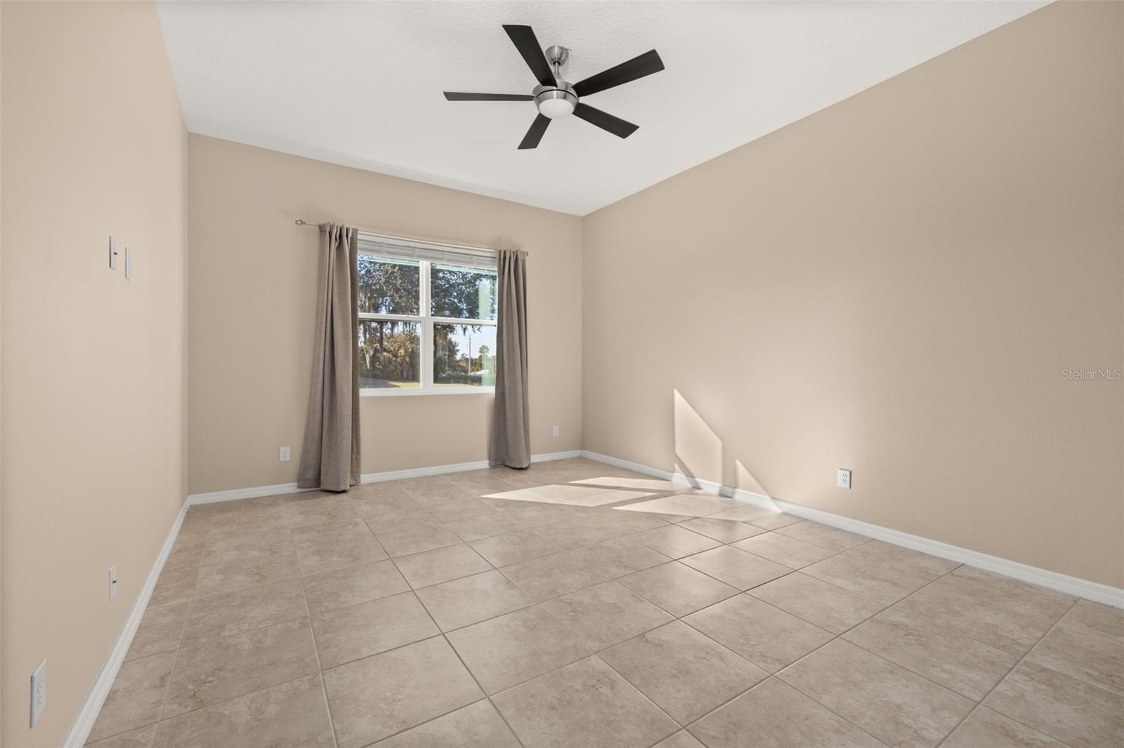 1855 FLORA PASS PL