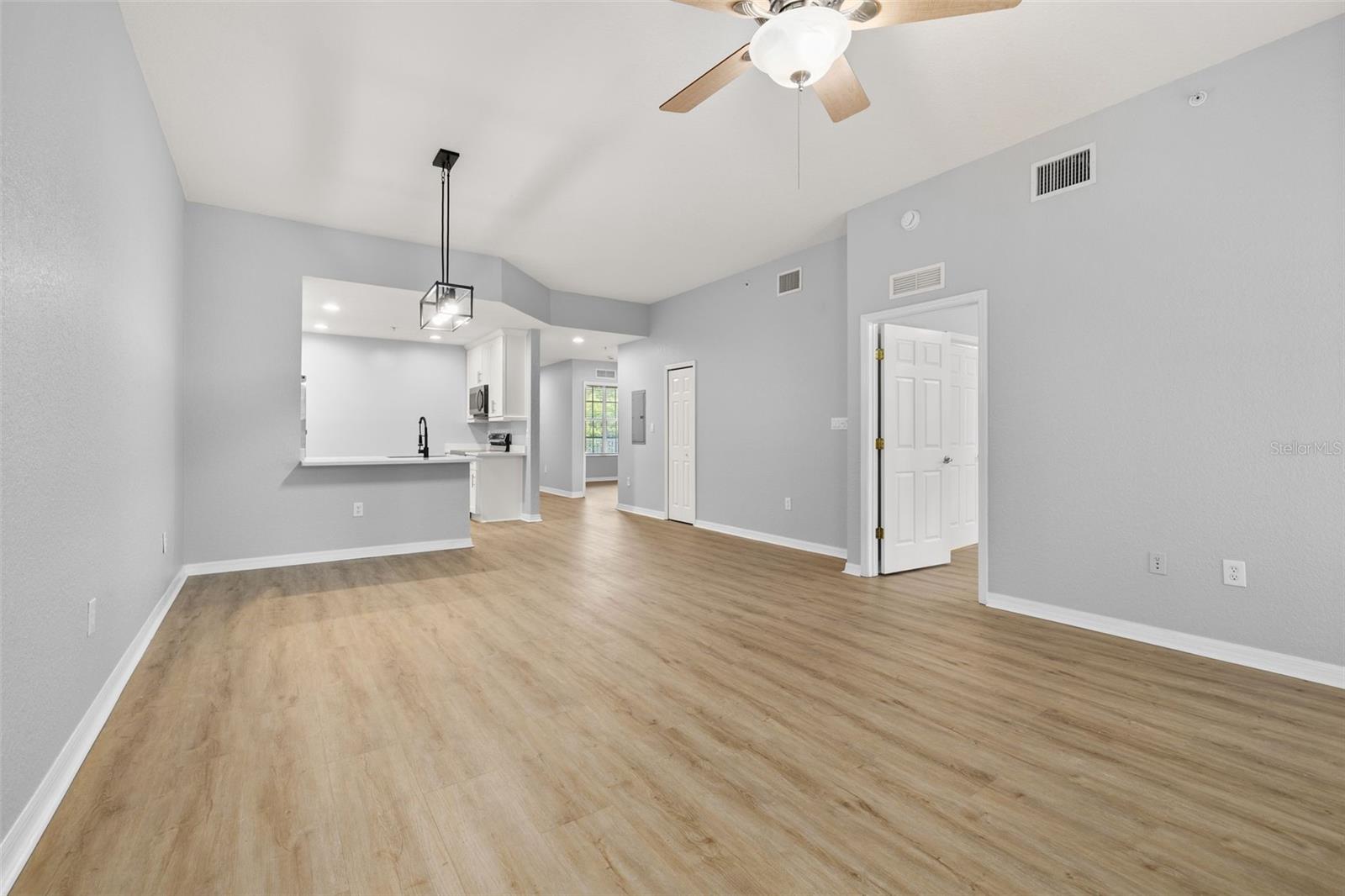 855 BLUE SAGE ST #302