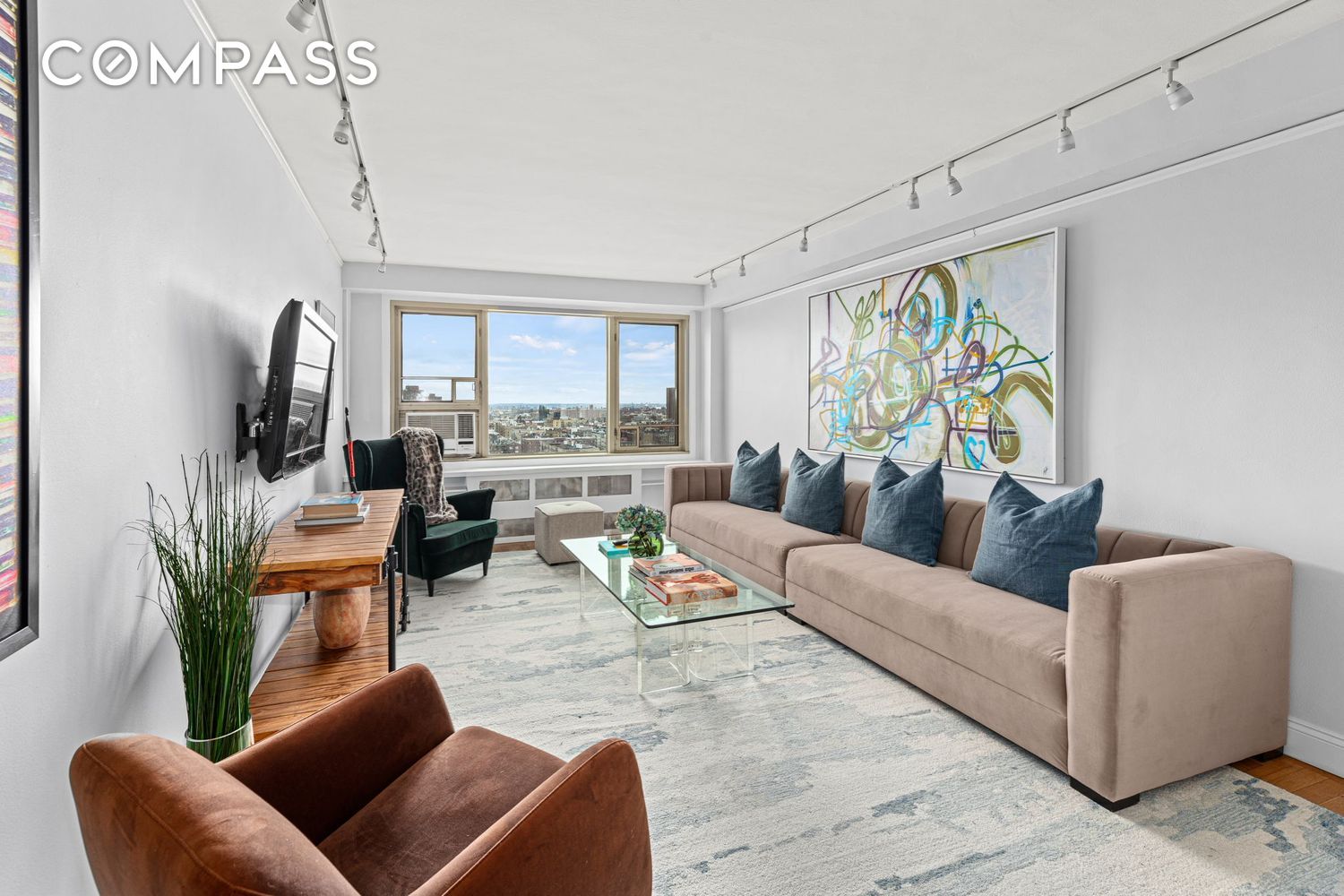 900 W 190th Street 14E