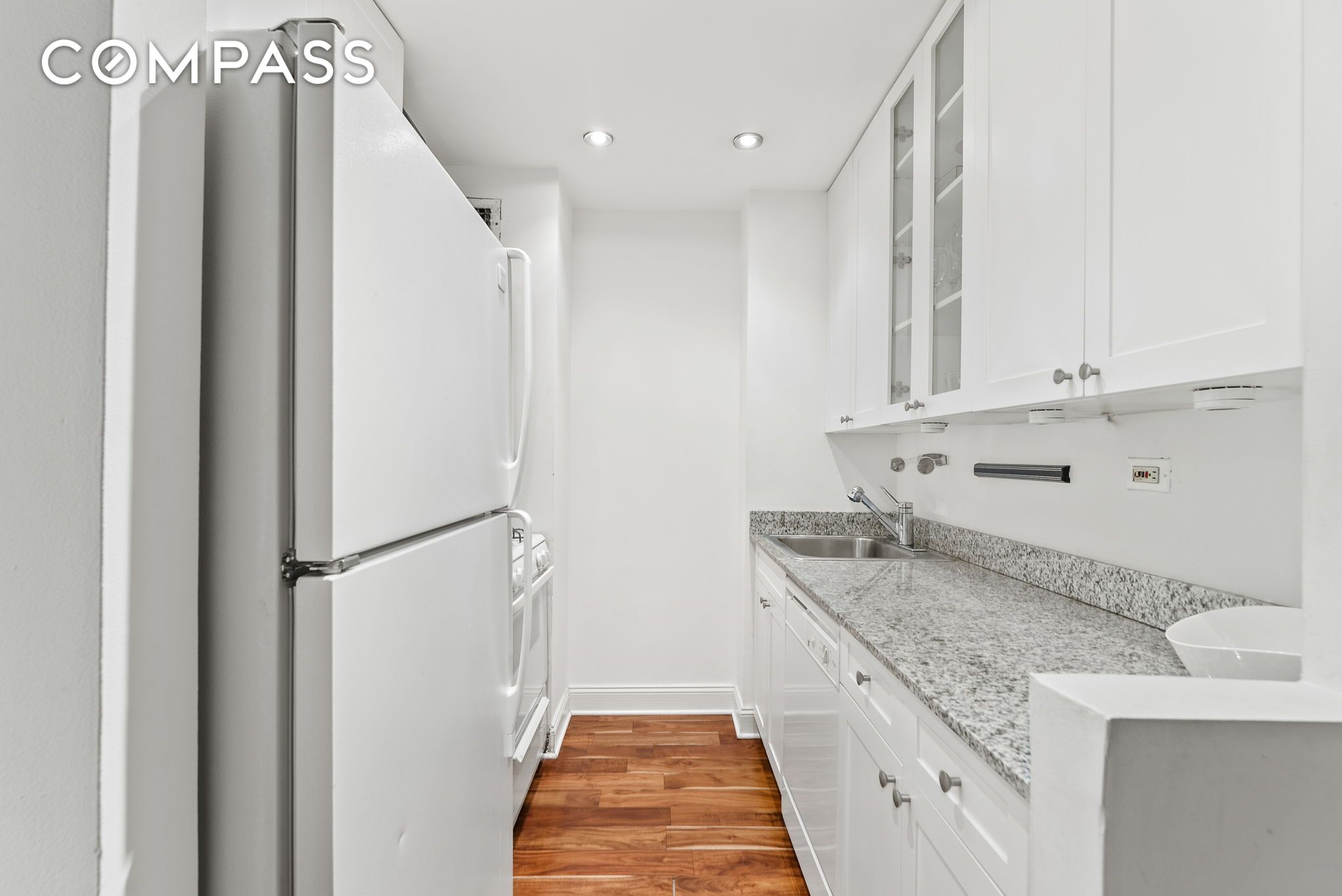 310 E 46th Street 5T