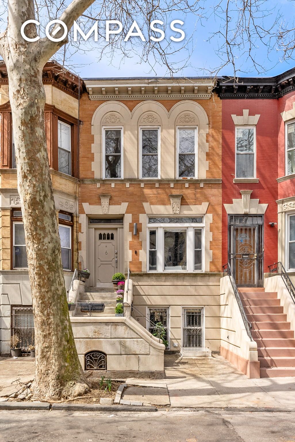 6 Virginia Place