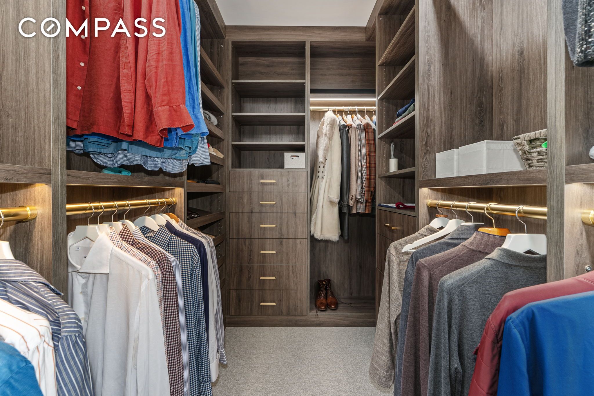 230 Central Park S 6DE