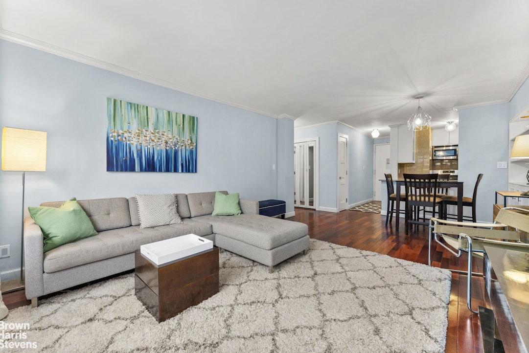 32 GRAMERCY Park S 5F