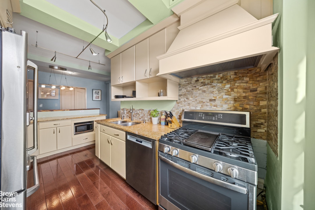 110 W 86TH Street 15B