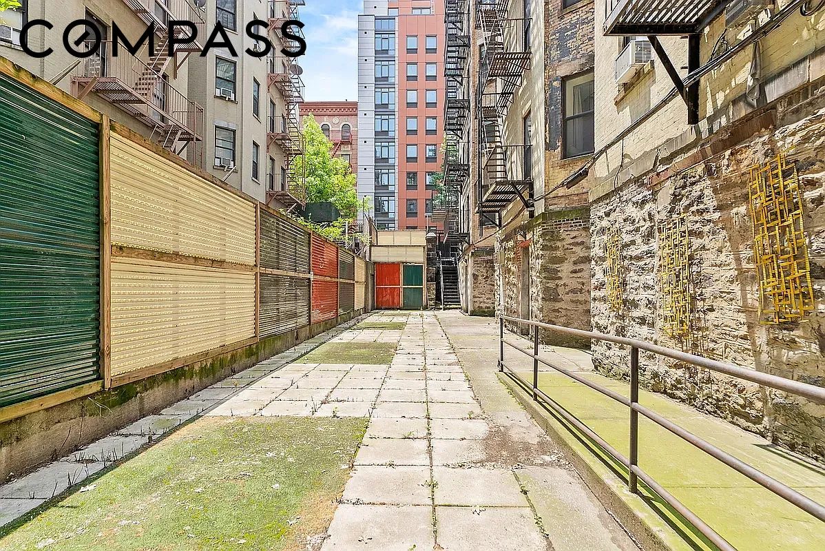 305 W 150th Street 304