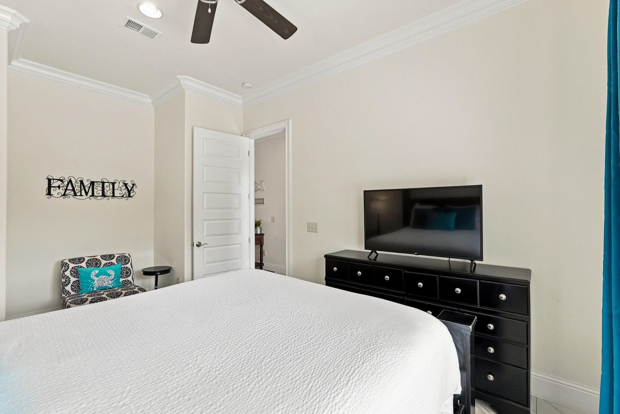 936 Scenic Gulf Drive A