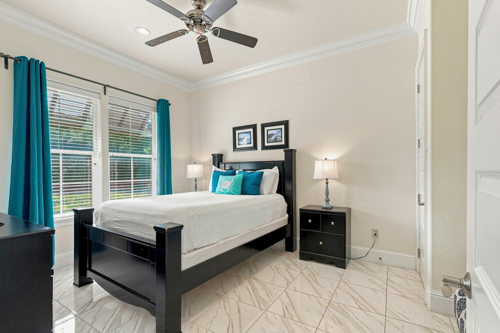 936 Scenic Gulf Drive A