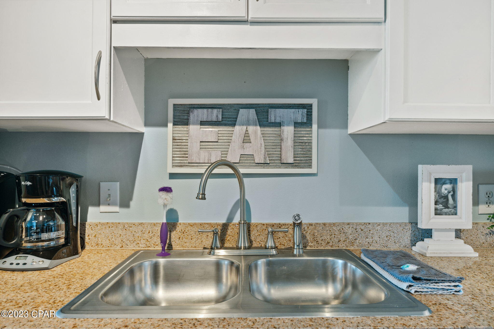 9860 S Thomas Drive 1024