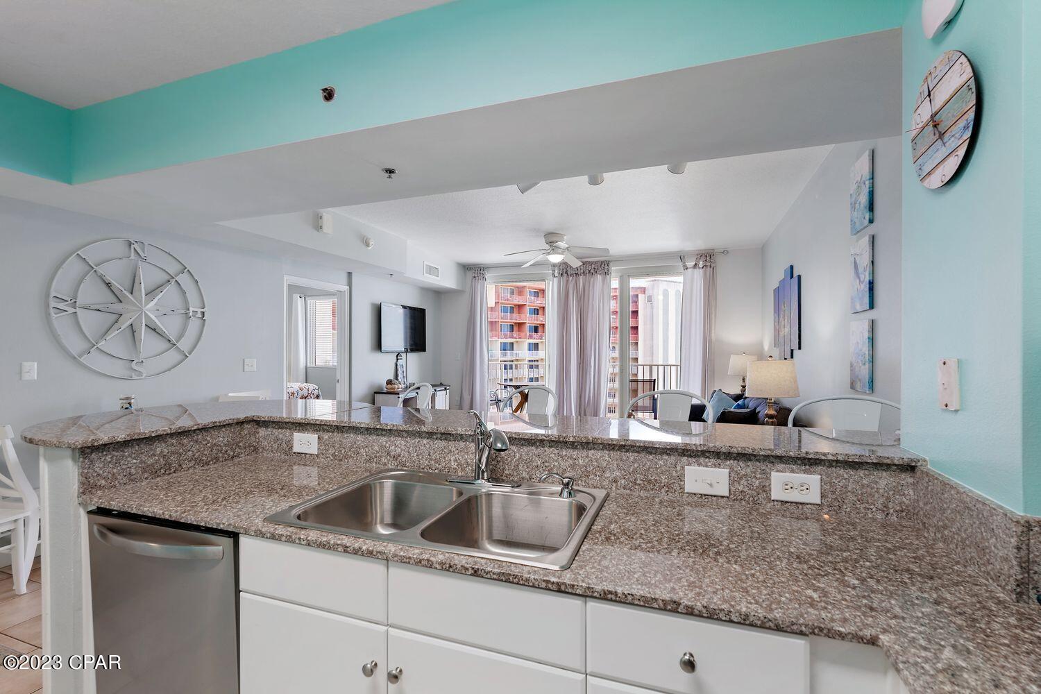 9900 S Thomas Drive 2015