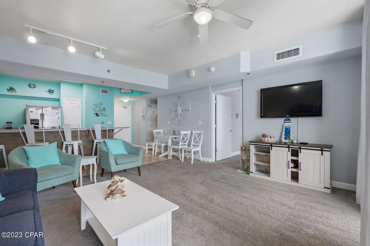 9900 S Thomas Drive 2015