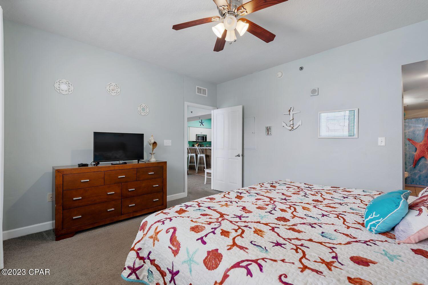 9900 S Thomas Drive 2015