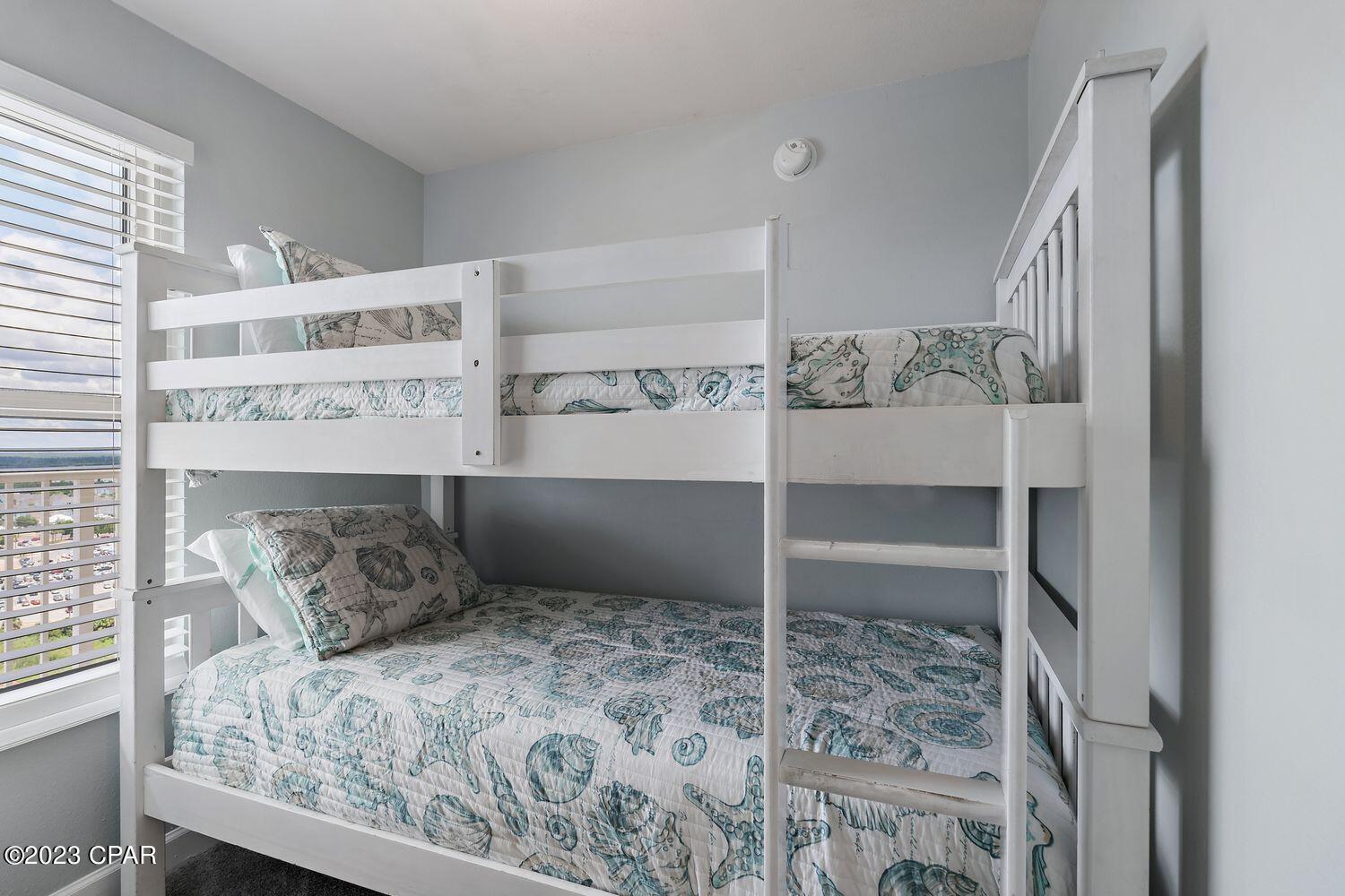 9900 S Thomas Drive 2015