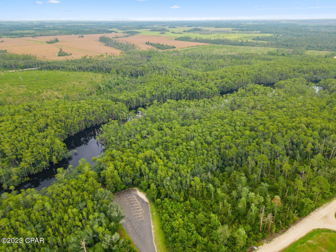 00 SE CHIPOLA PARK Road