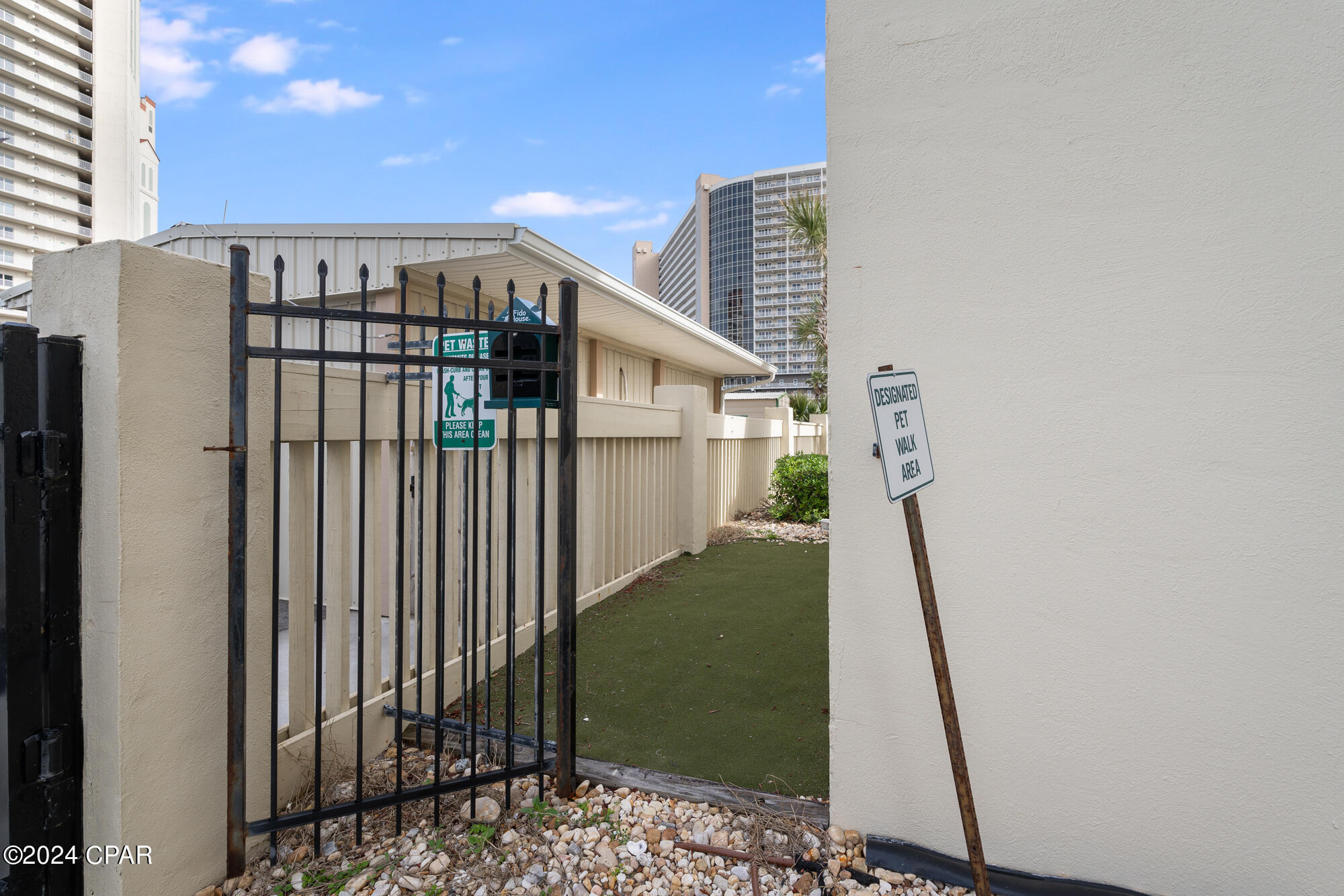 9850 S Thomas Drive 1109W