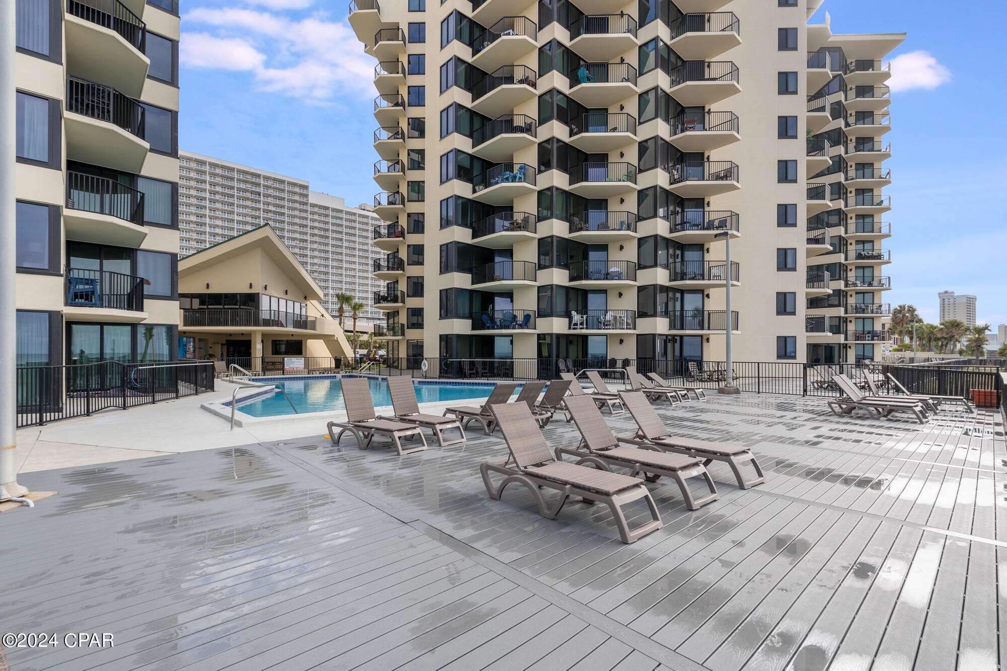 9850 S Thomas Drive 1109W