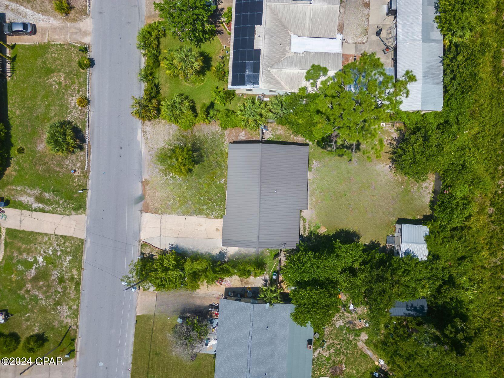 2306 W 21st Street