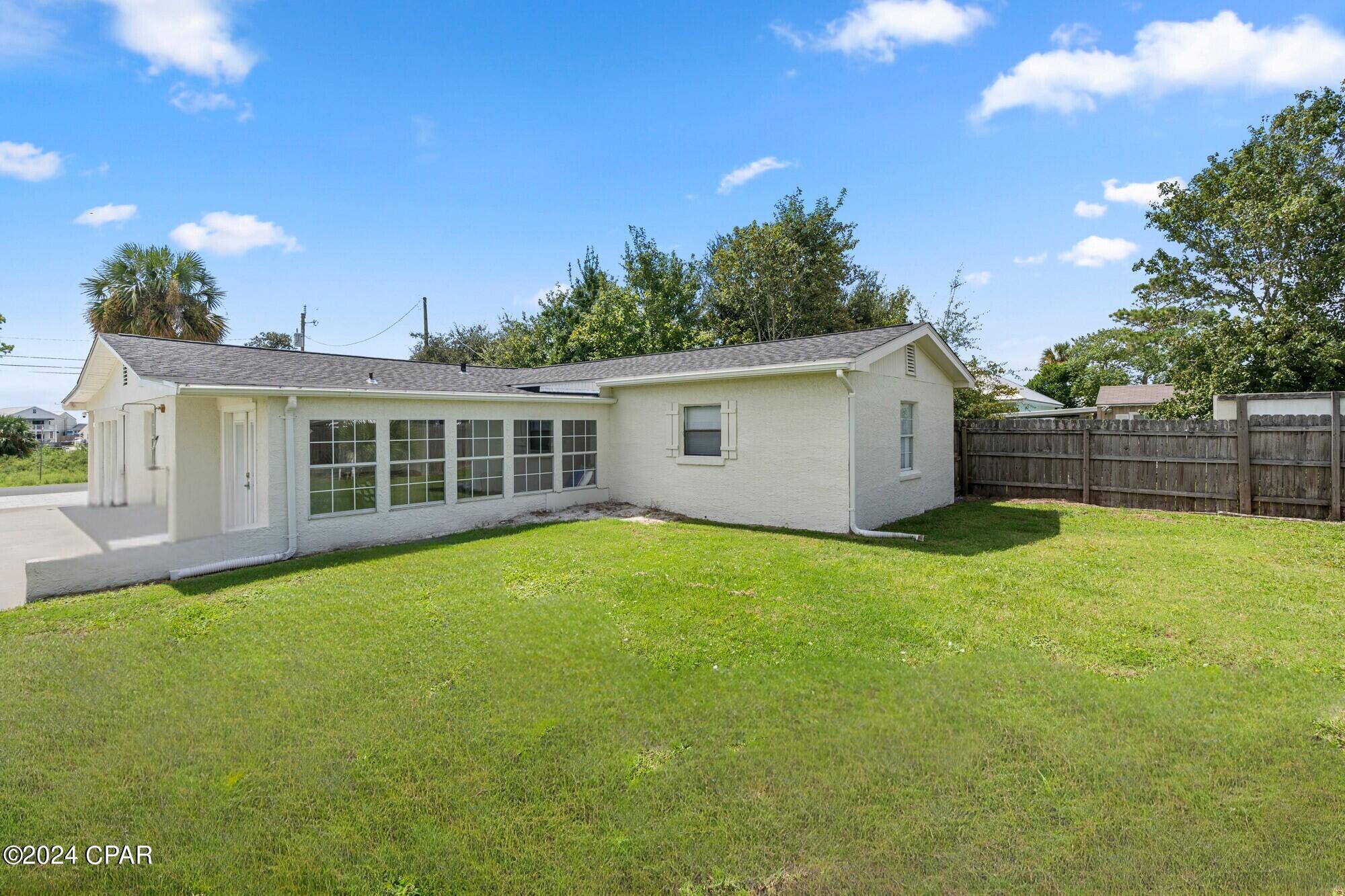 315 Le Grand Drive