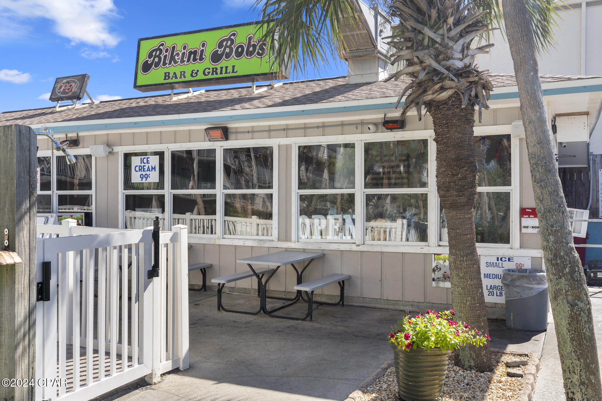 8743 Thomas Drive 412