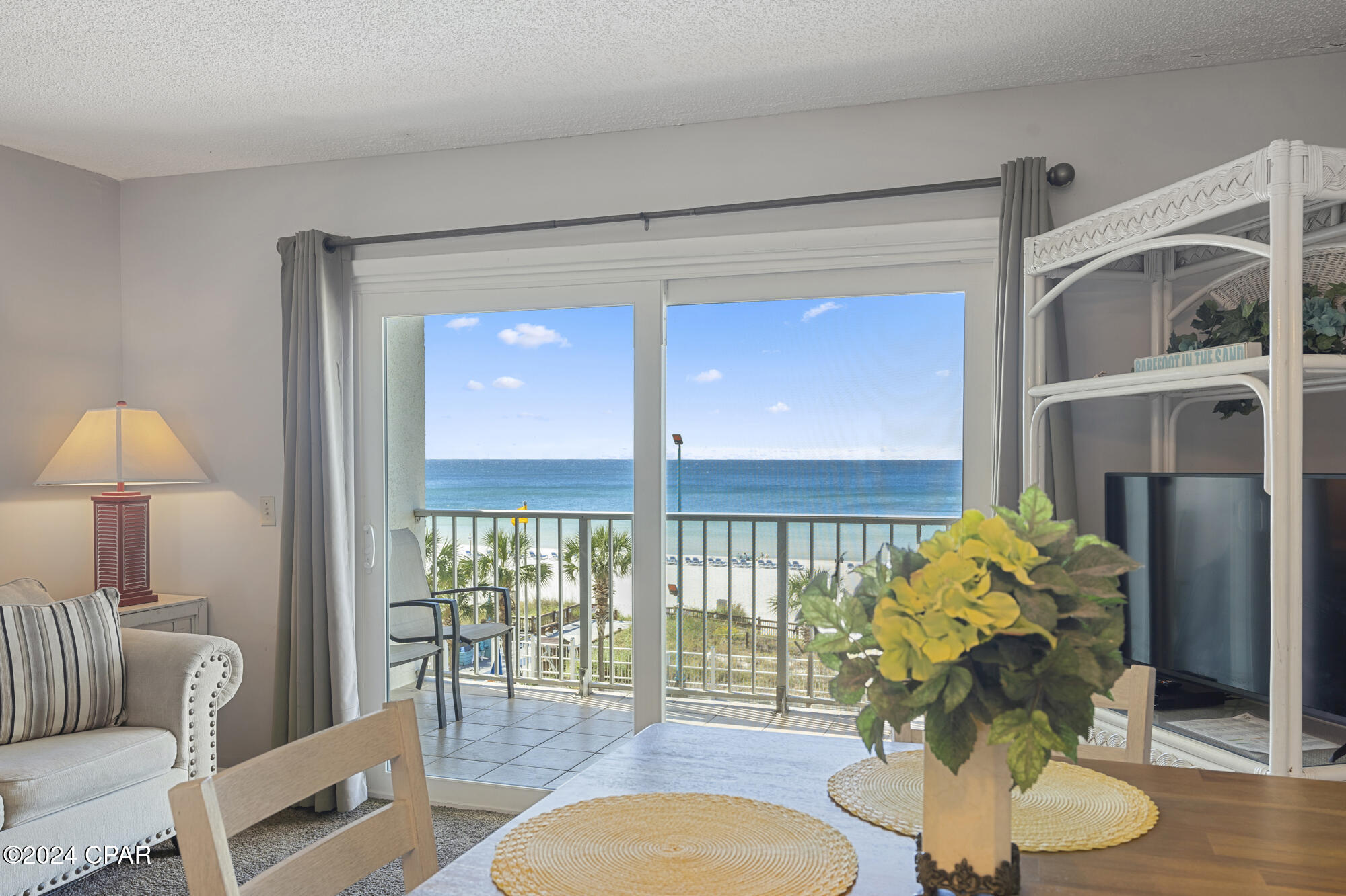 8743 Thomas Drive 412