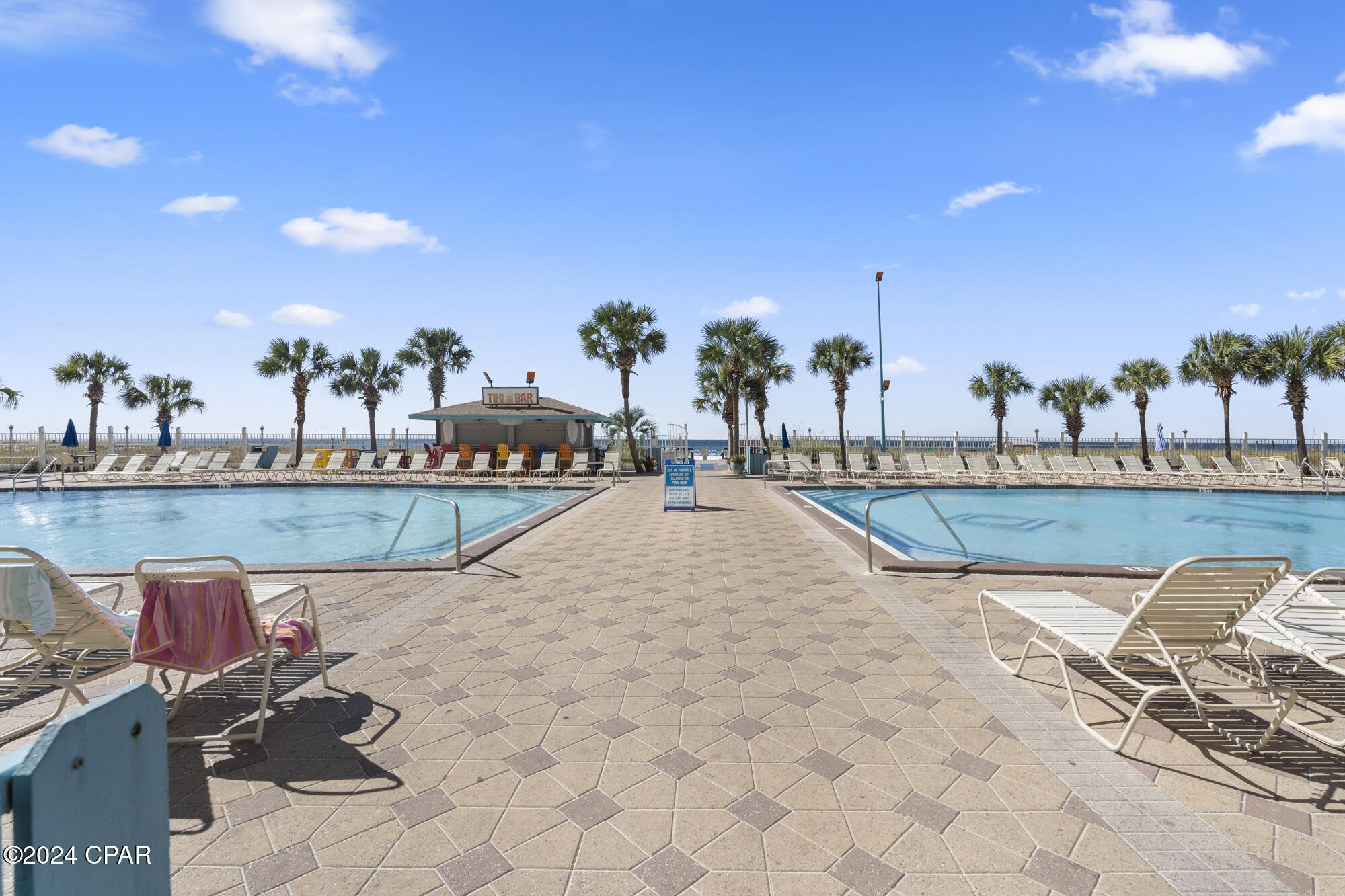 8743 Thomas Drive 412